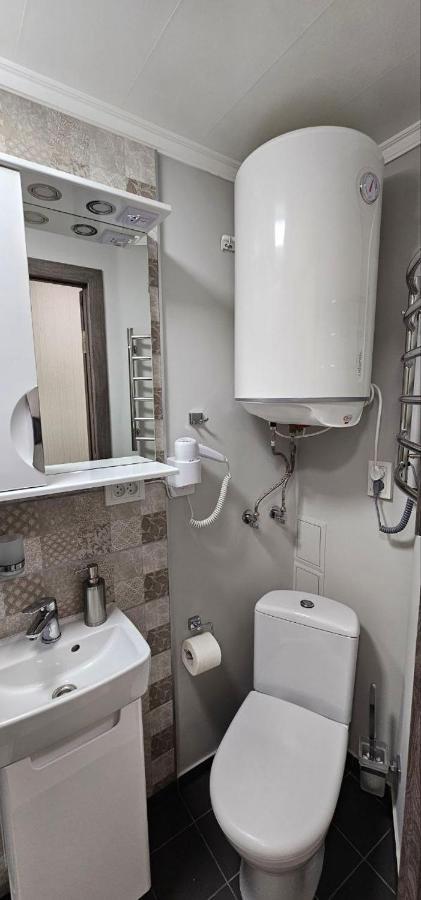 Апартаменти На Лесі Українки Центр 5Хв Старе Місто Парк Kamianets-Podilskyi Exterior photo